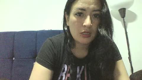 Snapshot of ana_lovexx2 chatting on 10, 10, 2025 Ana online show from 10, 10, 2025