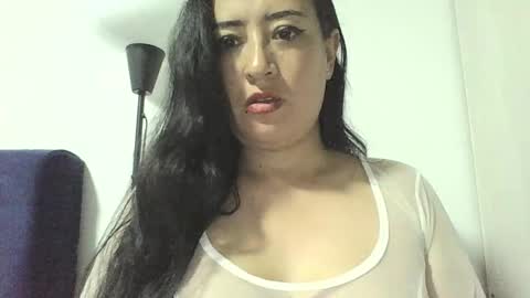 Snapshot of ana_lovexx2 chatting on 16, 11, 2025 Ana online show from 16, 11, 2025
