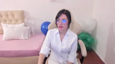 Im anna but you can call me as you want online show from 8, 8, 2026