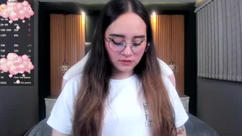 Ana online show from 4, 12, 2024