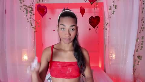 anaacollins_ online show from 15, 2, 2026