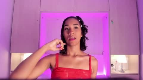 anaacollins_ online show from 2, 5, 2026