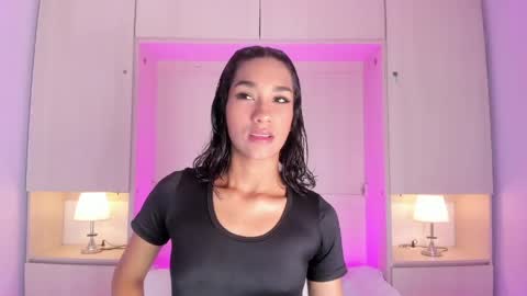 anaacollins_ online show from 30, 5, 2026
