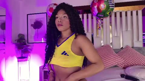 Snapshot of anabella_london chatting on 13, 6, 2026 Anabella online show from 13, 6, 2026