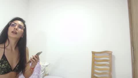 anabellov3 online show from 5, 2, 2025