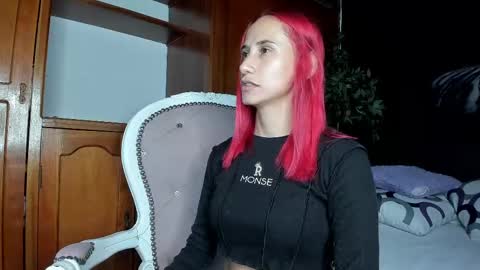 Anahi online show from 25, 2, 2025