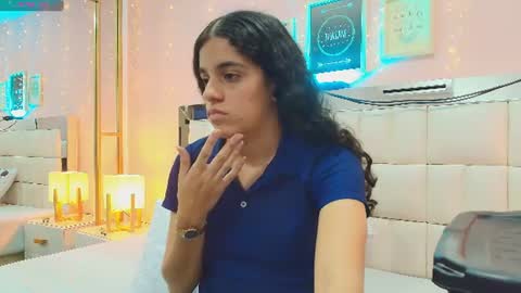 Snapshot of anahi_maite chatting on 15, 7, 2026 Anahi online show from 15, 7, 2026