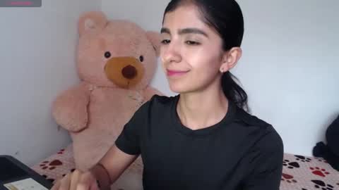 Anahi Browns online show from 16, 2, 2026