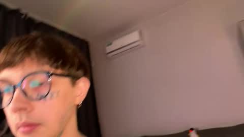 simon online show from 13, 10, 2025