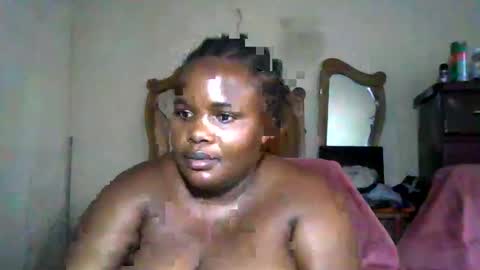 Snapshot of analslut1987 chatting on 6, 2, 2025 analslut1987 online show from 6, 2, 2025