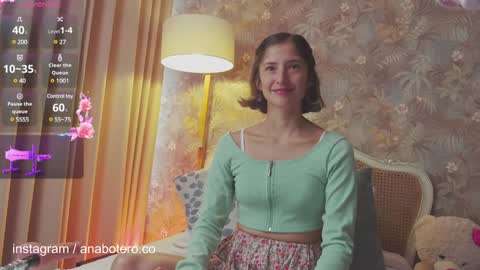 Snapshot of anam8 chatting on 8, 1, 2025 Ana Mara Botero online show from 8, 1, 2025