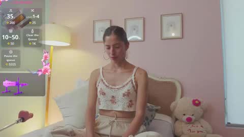 Snapshot of anam8 chatting on 15, 2, 2025 Ana Mara Botero online show from 15, 2, 2025