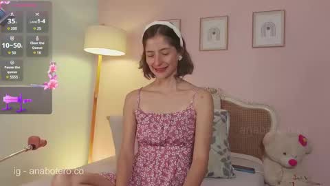 Snapshot of anam8 chatting on 5, 3, 2025 Ana Mara Botero online show from 5, 3, 2025