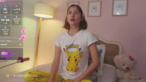 Snapshot of anam8 chatting on 12, 3, 2025 Ana Mara Botero online show from 12, 3, 2025