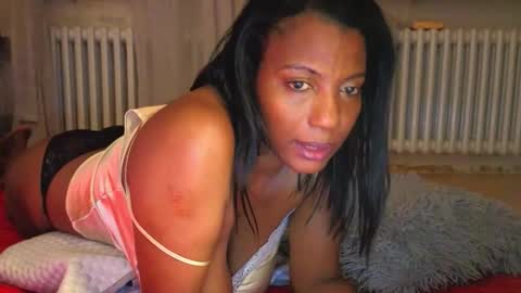 Snapshot of anamaar chatting on 3, 10, 2025 Ana online show from 3, 10, 2025