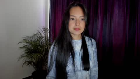 Snapshot of anamarieh chatting on 15, 1, 2025 Ann online show from 15, 1, 2025