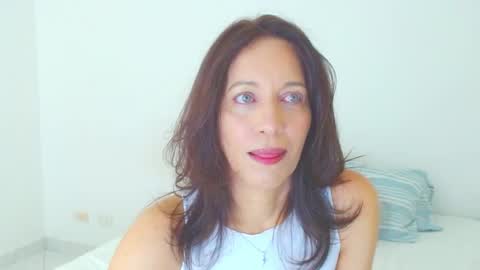 anapereira12 online show from 25, 4, 2026