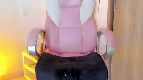 Anastacia online show from 17, 1, 2025