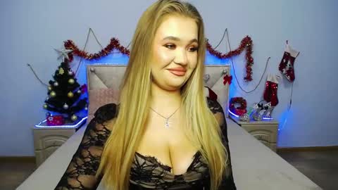 Snapshot of anastacyyellig chatting on 18, 12, 2024 anastacyyellig online show from 18, 12, 2024
