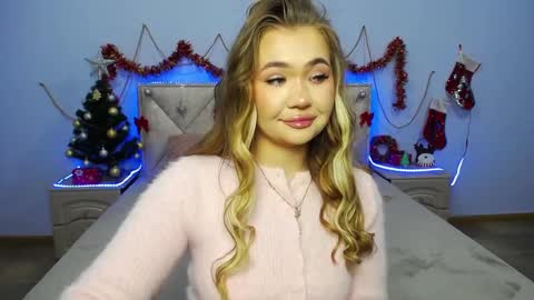 Snapshot of anastacyyellig chatting on 24, 12, 2024 anastacyyellig online show from 24, 12, 2024