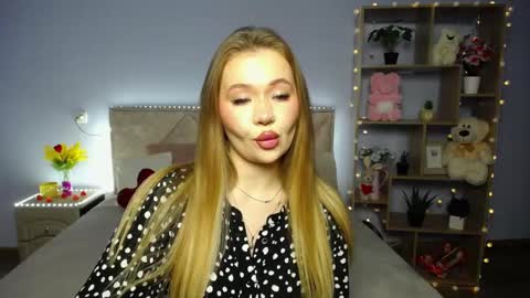 Snapshot of anastacyyellig chatting on 8, 3, 2025 anastacyyellig online show from 8, 3, 2025