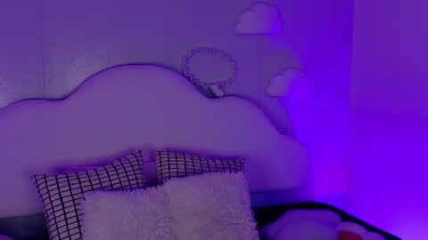 Kendra  online show from 31, 7, 2026