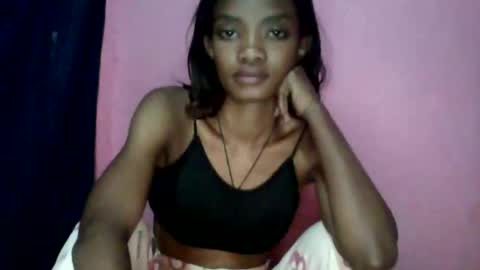 andohh237973 online show from 12, 11, 2025