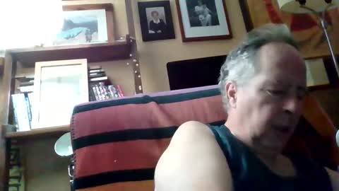 Snapshot of andre6045 chatting on 3, 2, 2026 andre6045 online show from 3, 2, 2026