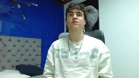 Snapshot of andre_parker chatting on 7, 12, 2024 Andre Parker online show from 7, 12, 2024