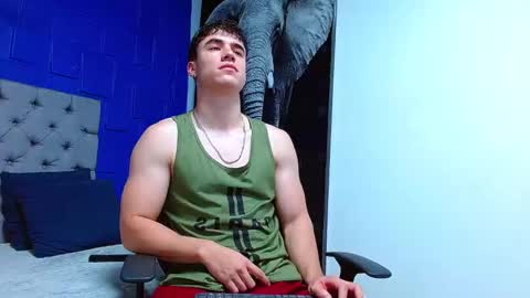 Snapshot of andre_parker chatting on 13, 1, 2025 Andre Parker online show from 13, 1, 2025