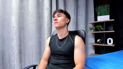 Snapshot of andre_parker chatting on 31, 1, 2025 Andre Parker online show from 31, 1, 2025