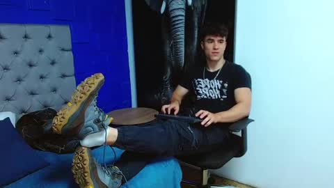 Snapshot of andre_parker chatting on 10, 2, 2025 Andre Parker online show from 10, 2, 2025