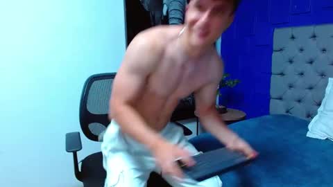 Snapshot of andre_parker chatting on 15, 2, 2025 Andre Parker online show from 15, 2, 2025