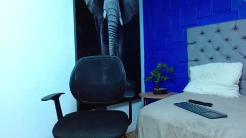 Snapshot of andre_parker chatting on 25, 2, 2025 Andre Parker online show from 25, 2, 2025