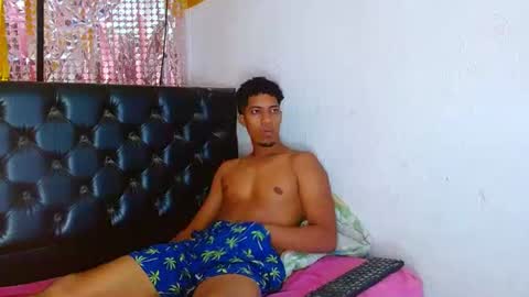 andrea andres couplehot online show from 1, 5, 2026