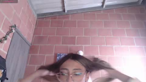 Andrea  online show from 2, 10, 2025