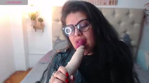 ANDREA  online show from 22, 7, 2026