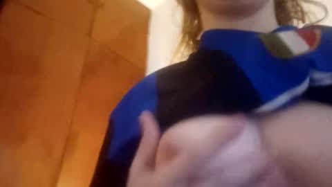 Snapshot of andreamartinssean2018 chatting on 17, 5, 2026 andreamartinssean2018 online show from 17, 5, 2026