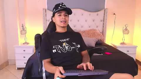Andreao online show from 4, 8, 2026