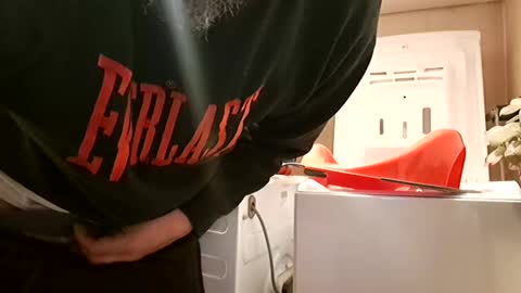 Andre online show from 6, 1, 2025