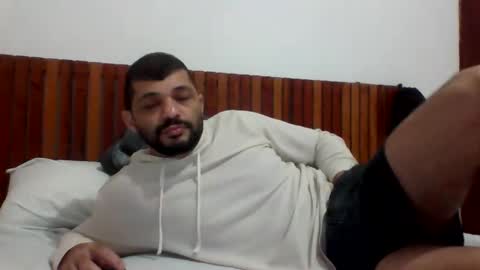 Snapshot of andreloko123 chatting on 1, 11, 2025 andreloko123 online show from 1, 11, 2025