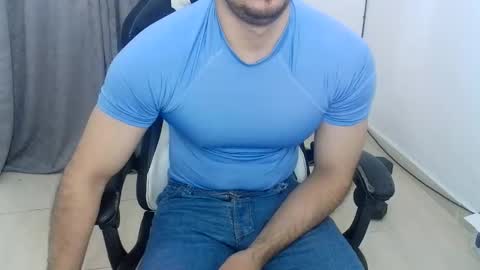 andres180950734 online show from 1, 12, 2025