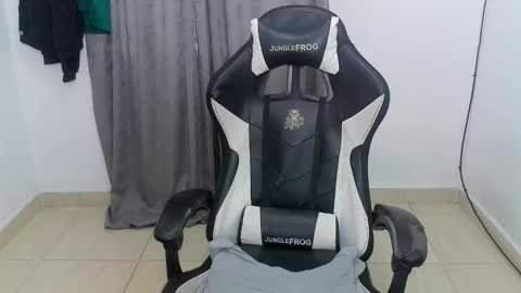 andres180950734 online show from 6, 6, 2026