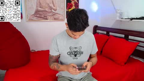 andres_santos777 online show from 17, 1, 2025