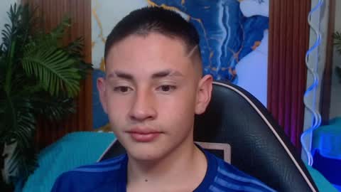 andres_tay online show from 25, 4, 2026
