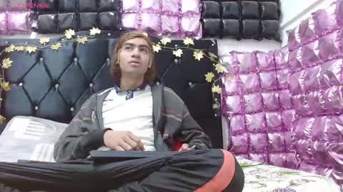 andresdark_07 online show from 30, 11, 2025