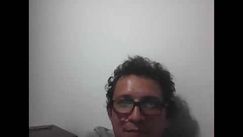 andresfloga online show from 14, 10, 2025