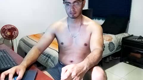 andresvergon85 online show from 3, 3, 2025