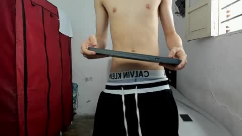andrew_2811 online show from 29, 4, 2026