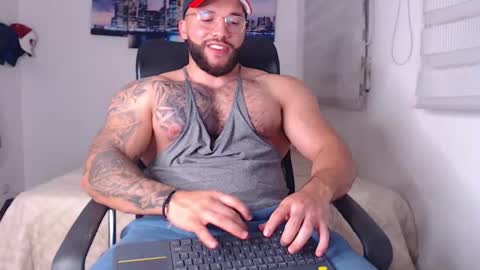 andrew_holden__ online show from 23, 9, 2025